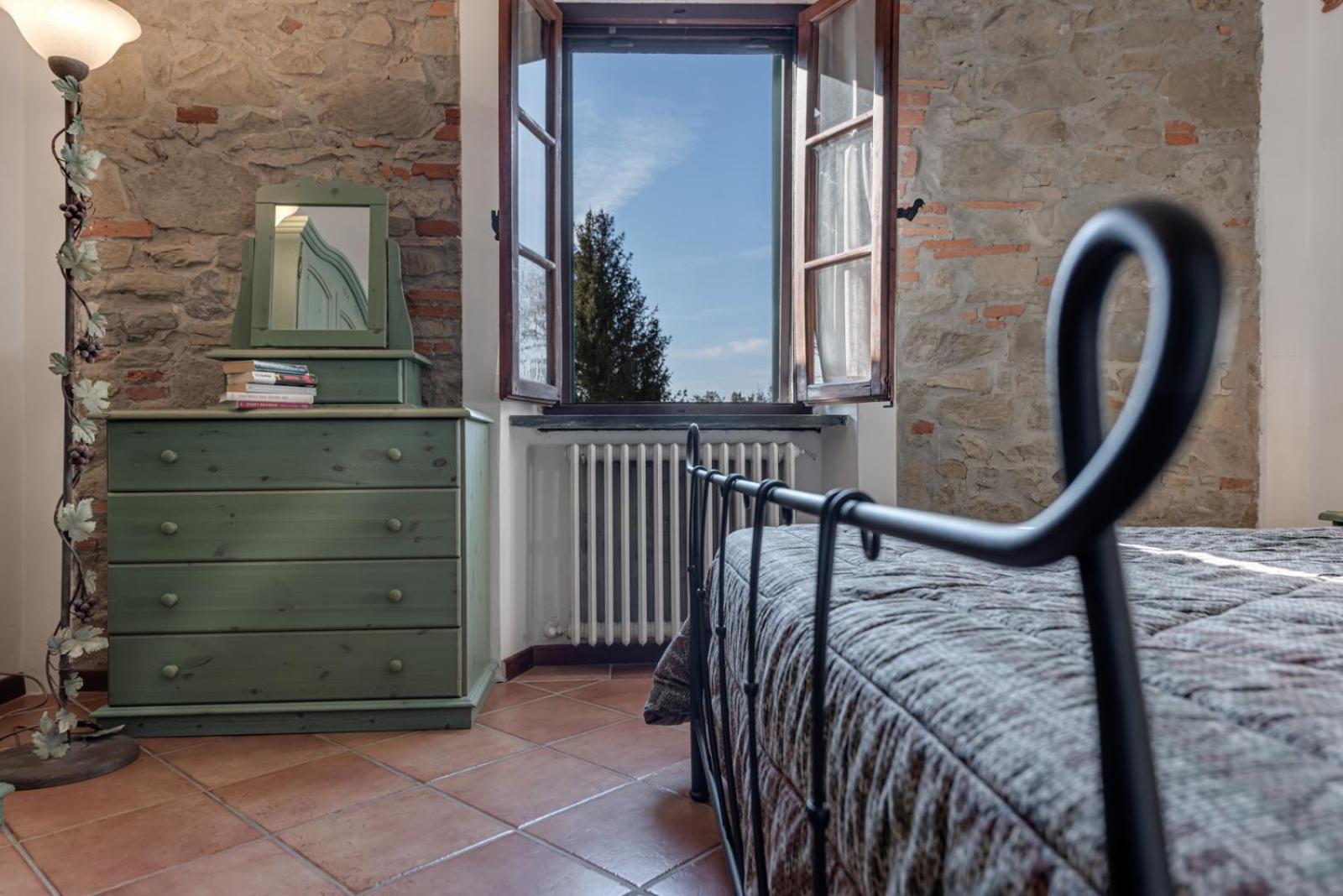 Fattoria I Tribbi Apartment Ambra Стая снимка