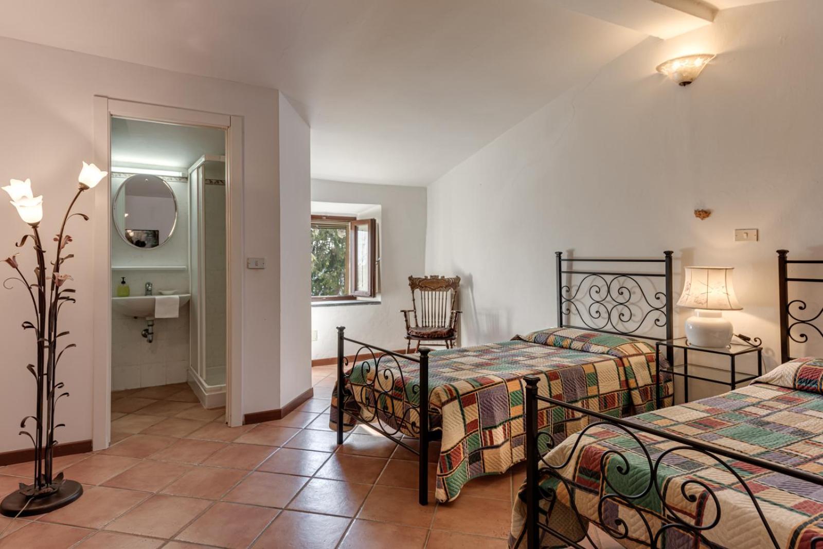 Fattoria I Tribbi Apartment Ambra Стая снимка